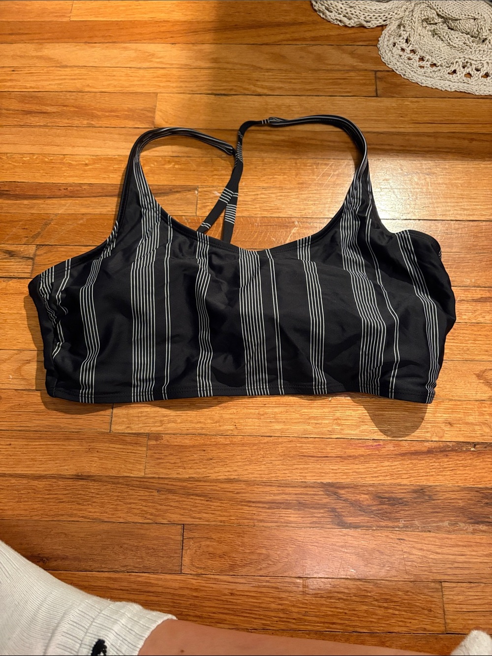 Aqua Couture XL black and white swim top